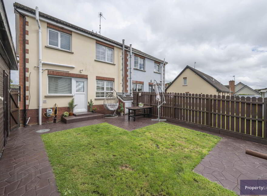 10 Greenfield Drive, Armagh, BT60 1NW