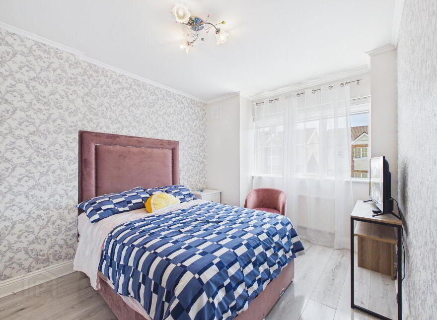 43 The Crescent, Fairfield Park, Waterford City, X91CC7N