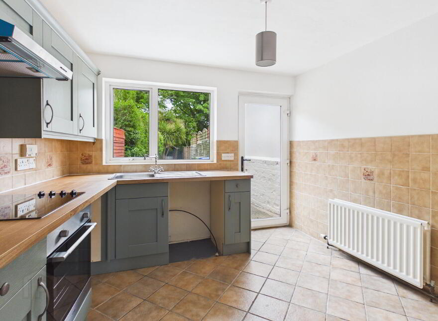33 Church Street, Bangor, BT20 3HX