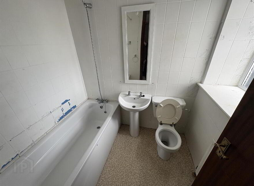 15 Carran Road, Crossmaglen, Newry, BT35 9JL