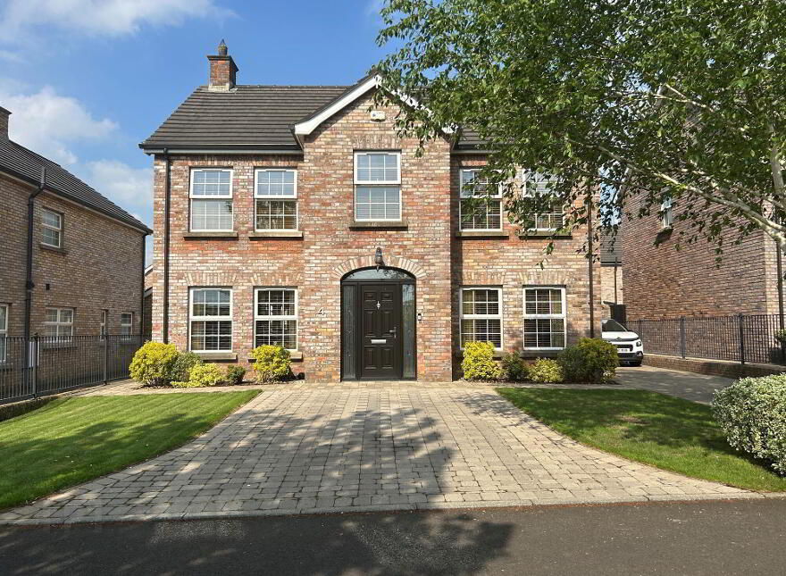 4 Millbrooke Manor, Ballymoney, BT53 7HX