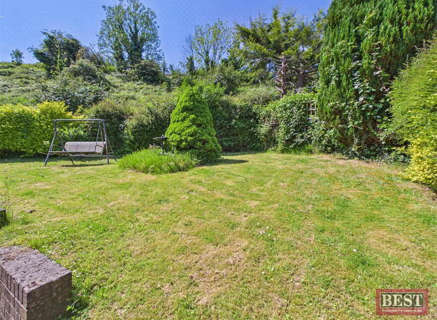 3 Drumliska Gardens, Cloughoge, Newry, BT35 8QE