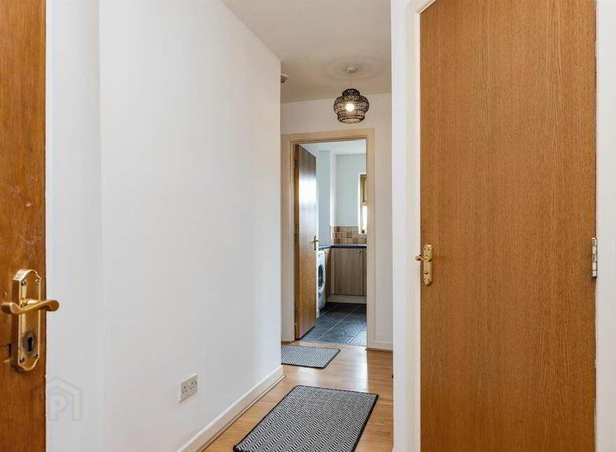 69 Woodrow Gardens, Saintfield, BT24 7WG
