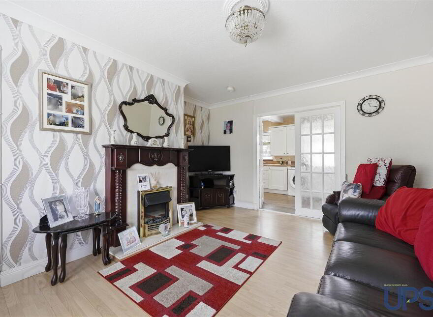 14 Creeslough Gardens, Lenadoon, Belfast, BT11 9HL