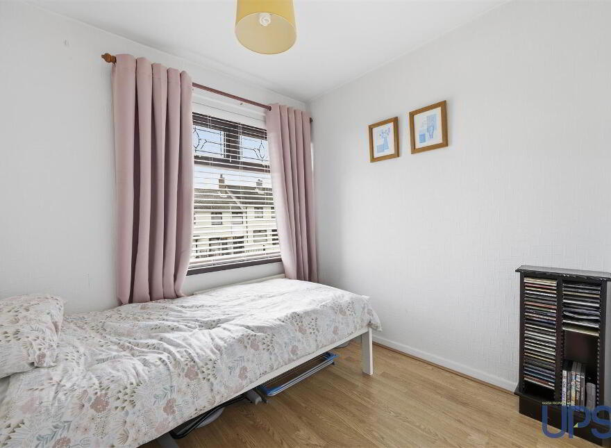 14 Creeslough Gardens, Lenadoon, Belfast, BT11 9HL