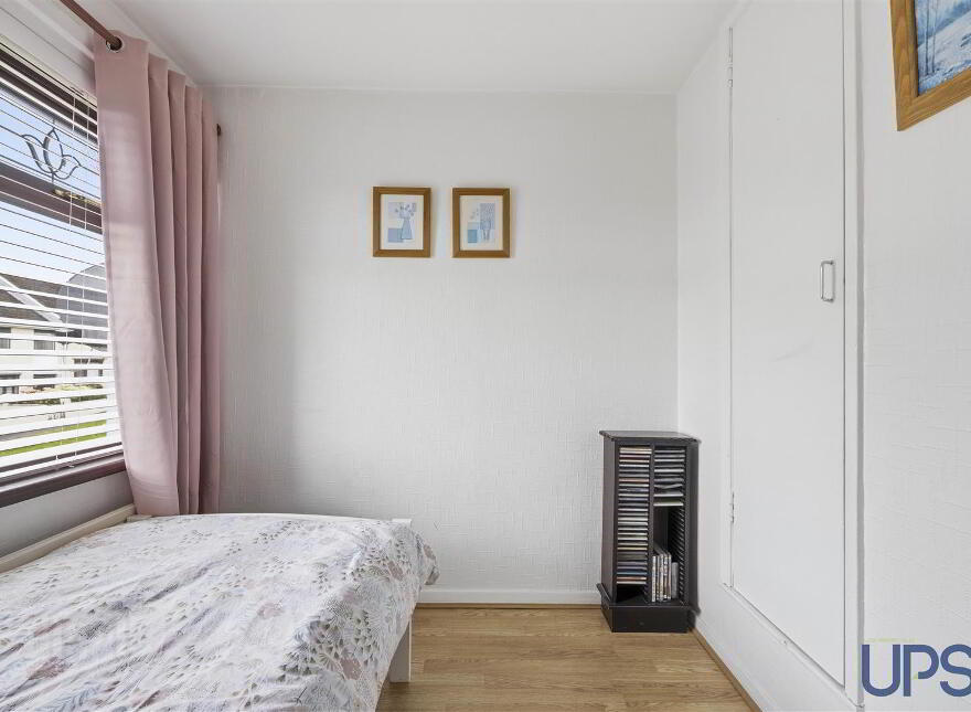 14 Creeslough Gardens, Lenadoon, Belfast, BT11 9HL