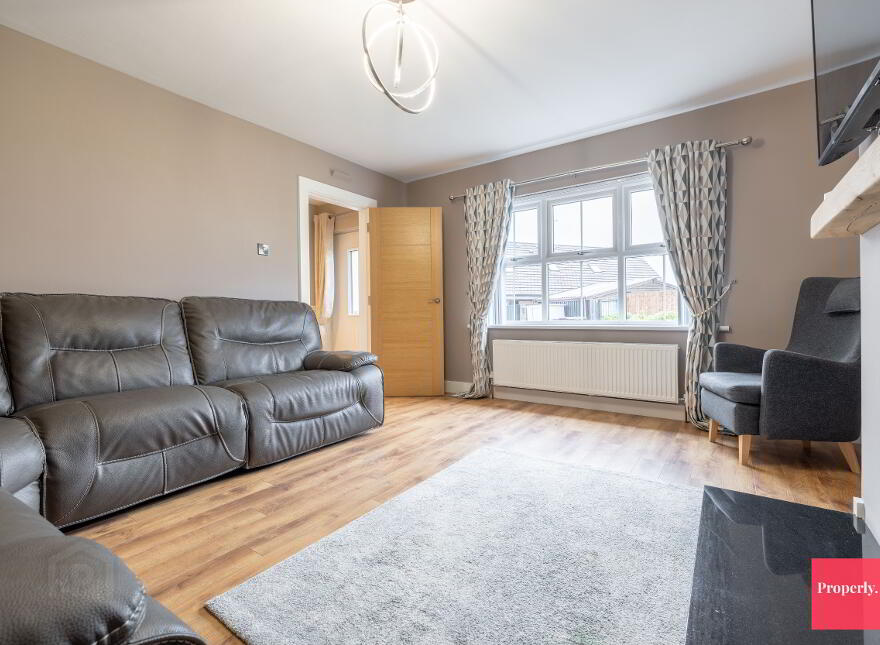 5 Castle Crescent, Castledawson, BT45 8RR