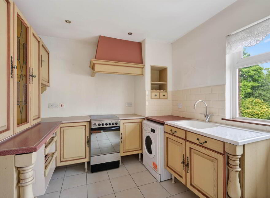 6 Wynfield Court, 133 Upper Newtownards Road, Belfast, BT5 5NS