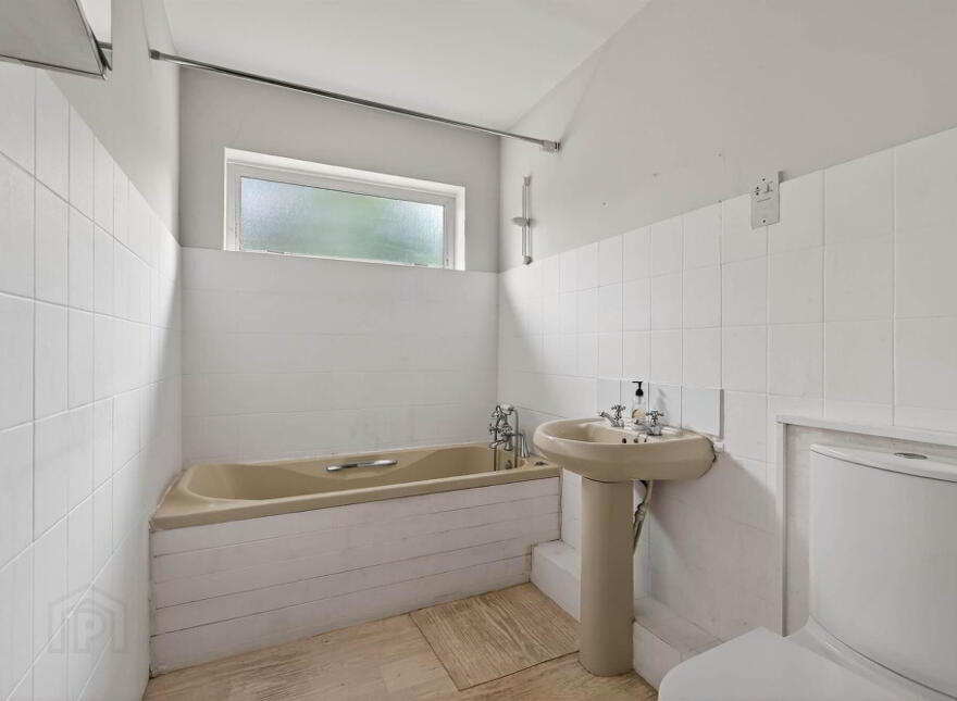 6 Wynfield Court, 133 Upper Newtownards Road, Belfast, BT5 5NS