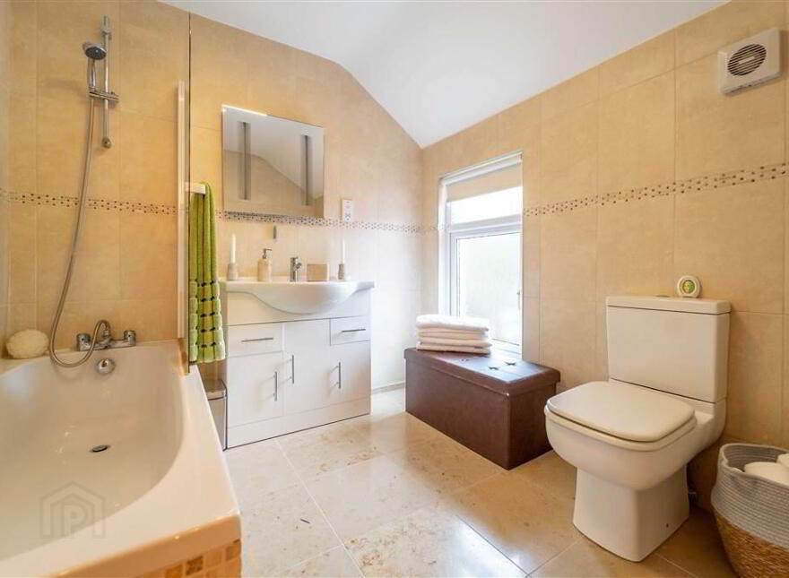 162C Seacliff Road, Bangor, BT20 5EZ
