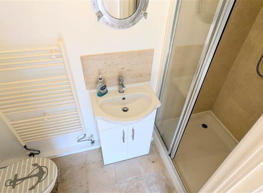162C Seacliff Road, Bangor, BT20 5EZ