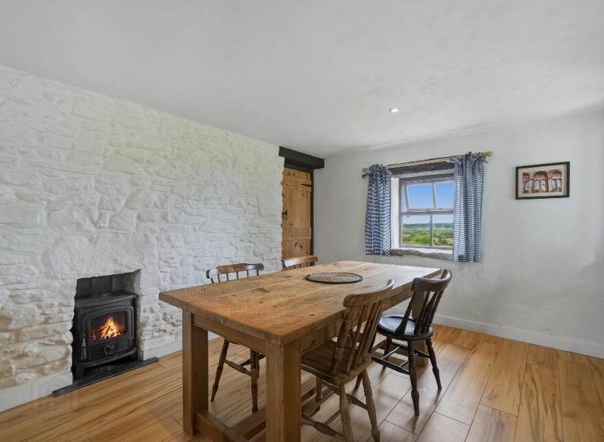 Hilltop, Tullanacorra, Swinford, F12W7W3
