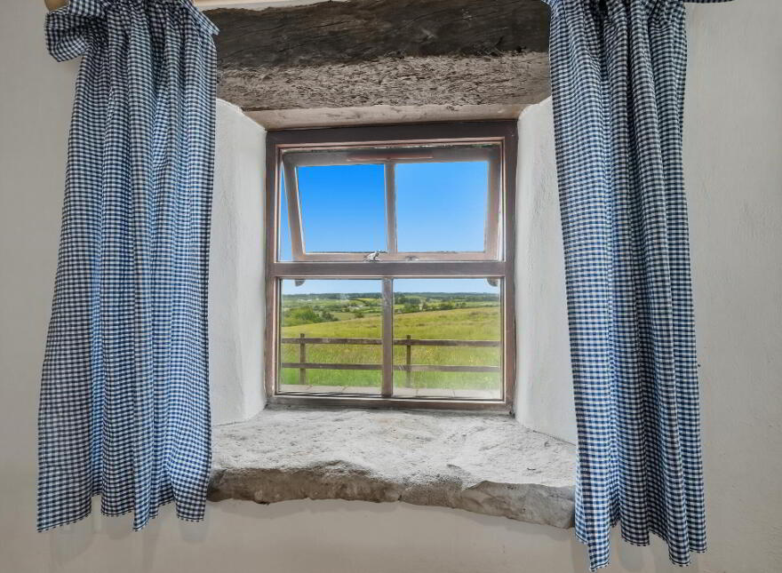 Hilltop, Tullanacorra, Swinford, F12W7W3