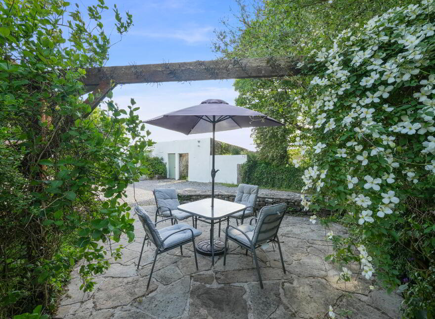 Hilltop, Tullanacorra, Swinford, F12W7W3