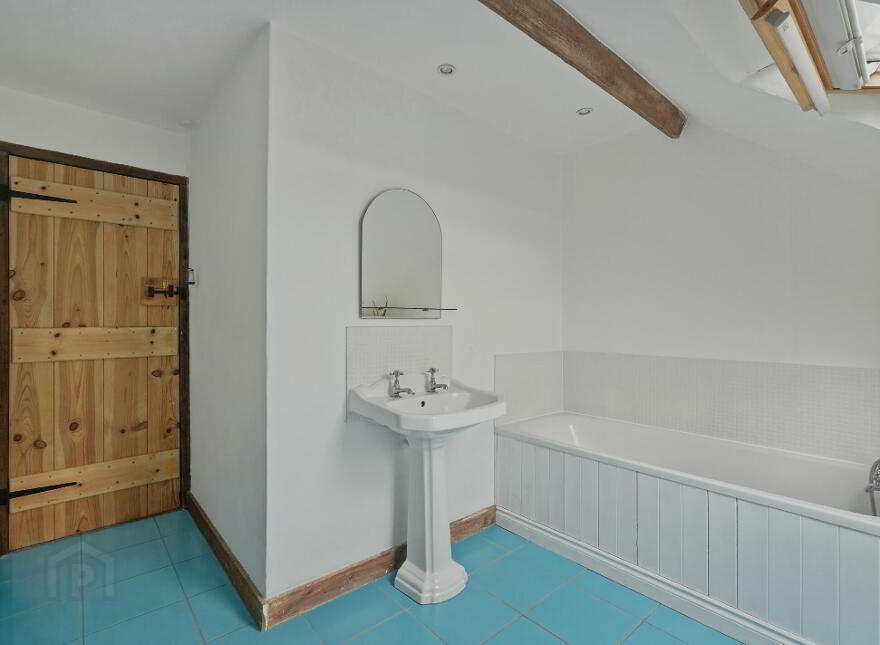Hilltop, Tullanacorra, Swinford, F12W7W3
