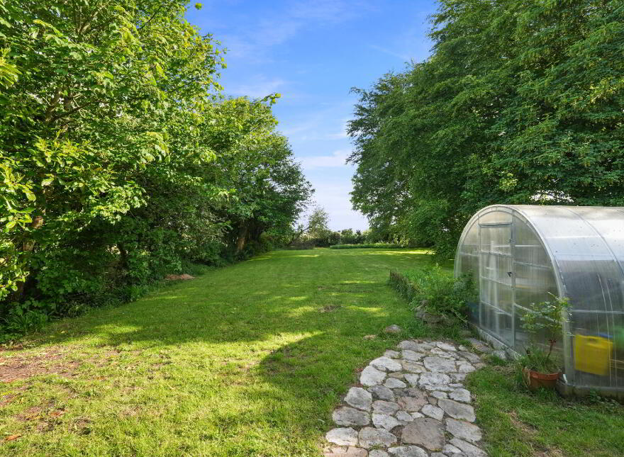 Hilltop, Tullanacorra, Swinford, F12W7W3