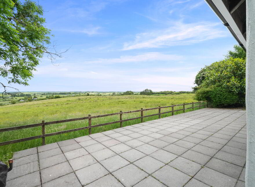 Hilltop, Tullanacorra, Swinford, F12W7W3
