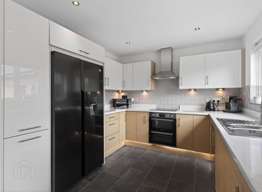 99 Beechfield Avenue, Bangor, BT19 7ZX