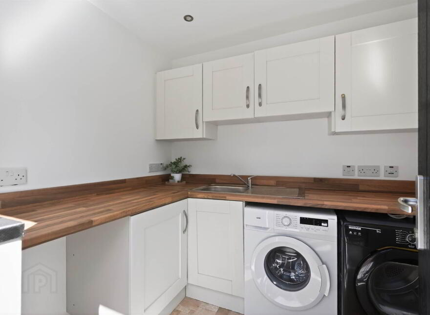 99 Beechfield Avenue, Bangor, BT19 7ZX