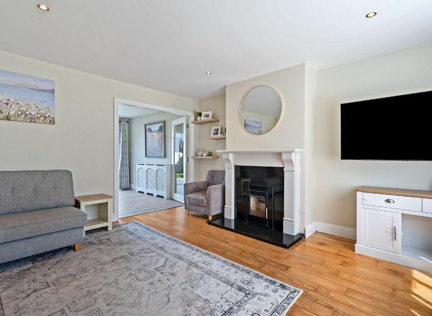 17 Whiteoaks, Clover Hill, Carrigaline, P43CT82