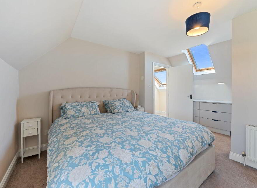 17 Whiteoaks, Clover Hill, Carrigaline, P43CT82