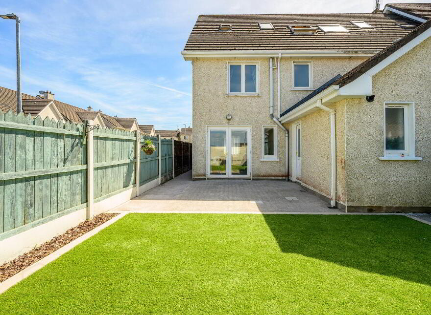 17 Whiteoaks, Clover Hill, Carrigaline, P43CT82
