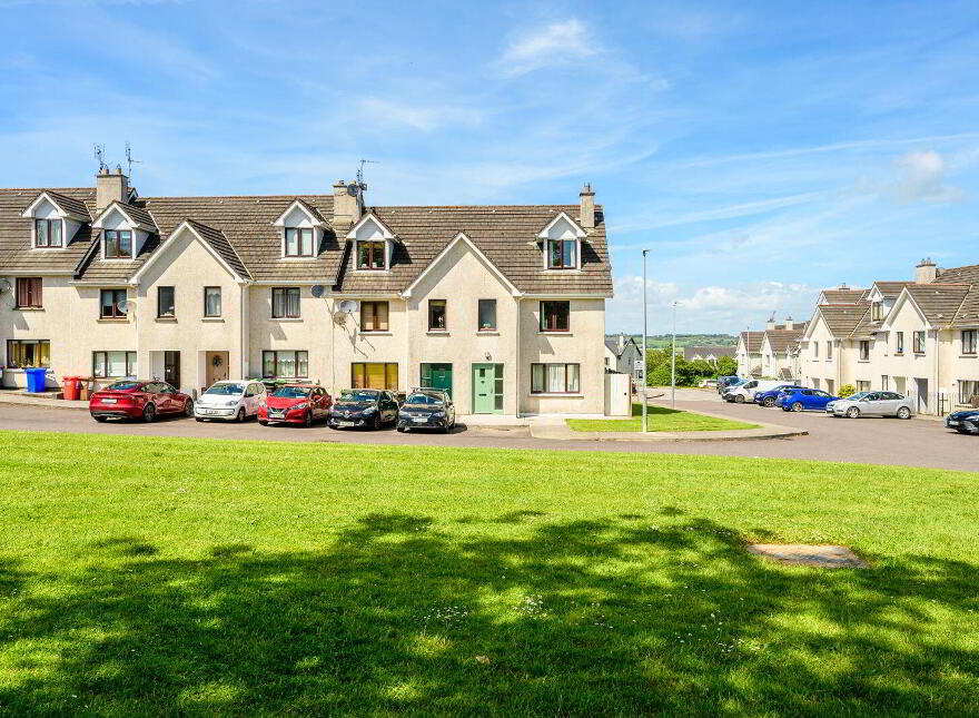 17 Whiteoaks, Clover Hill, Carrigaline, P43CT82