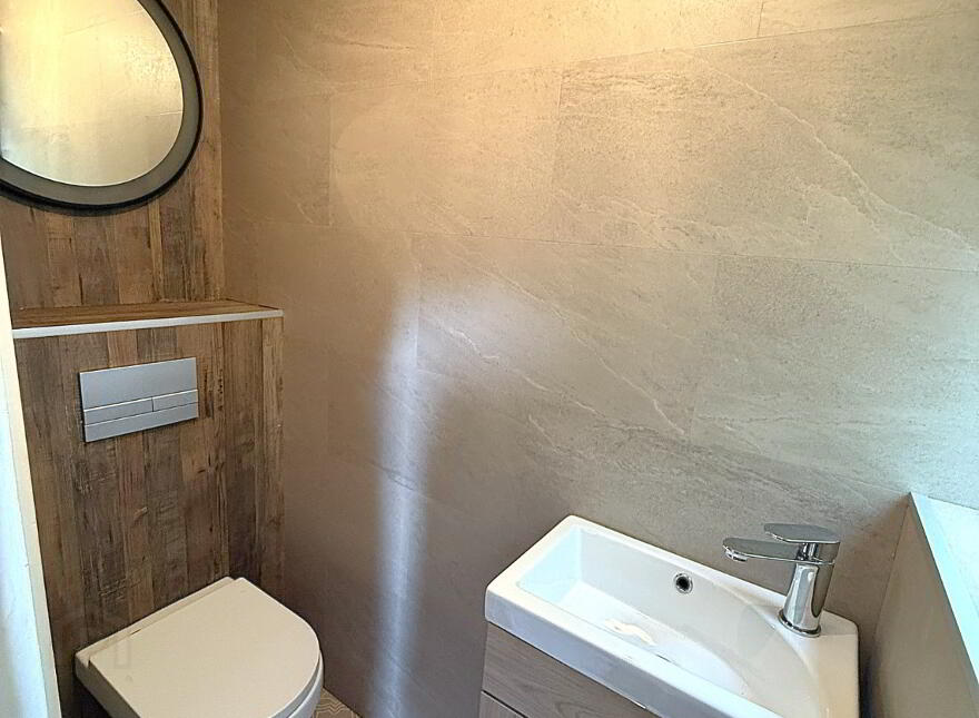 19 Rushmore Garden, Lisburn, BT28 2HW