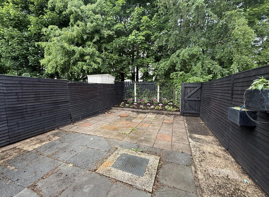 19 Rushmore Garden, Lisburn, BT28 2HW