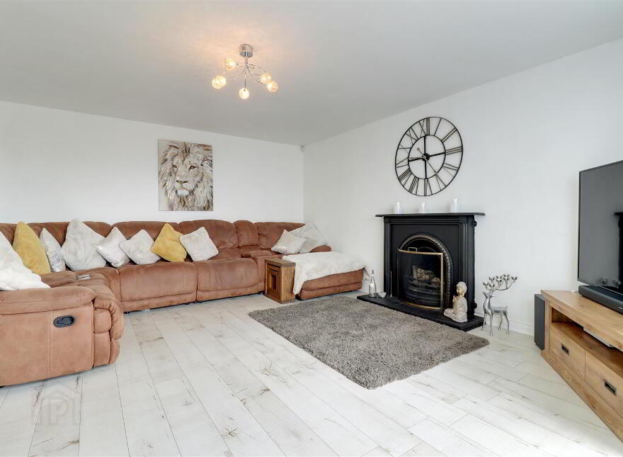 2 Westland Park, Ballywalter, Newtownards, BT22 2TD