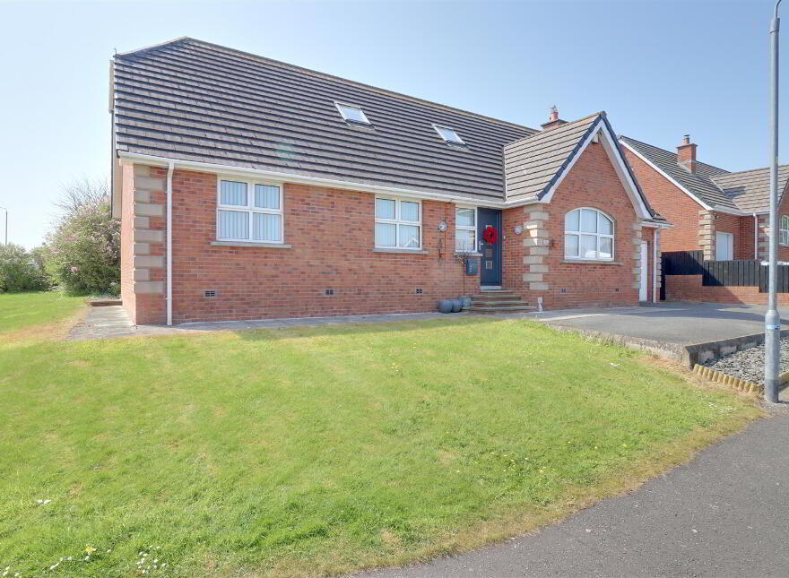 2 Westland Park, Ballywalter, Newtownards, BT22 2TD