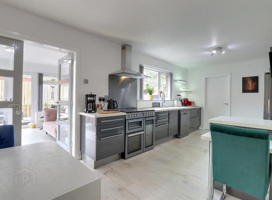 2 Westland Park, Ballywalter, Newtownards, BT22 2TD