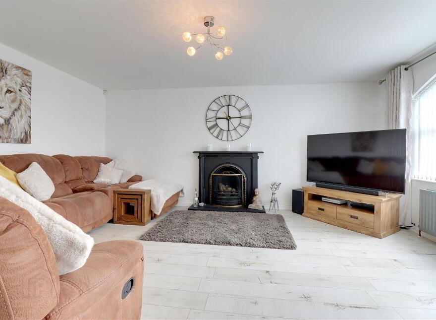2 Westland Park, Ballywalter, Newtownards, BT22 2TD