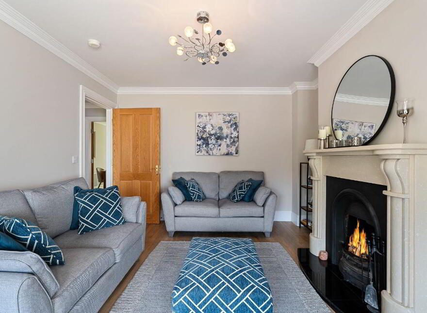 24 Holly Vale, Forest Hill, Carrigaline, P43YF38