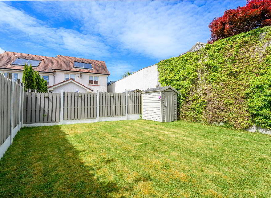 24 Holly Vale, Forest Hill, Carrigaline, P43YF38