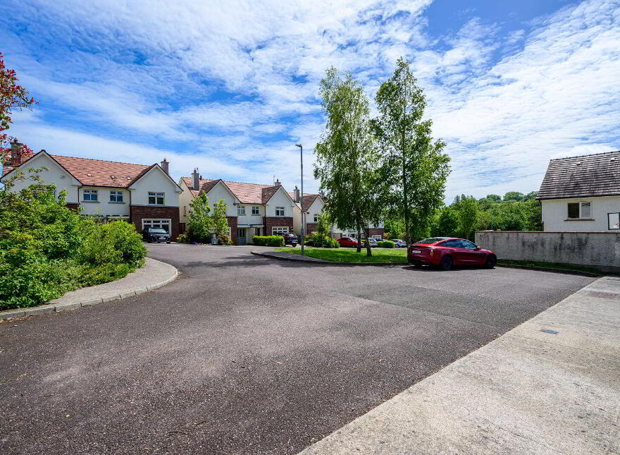24 Holly Vale, Forest Hill, Carrigaline, P43YF38