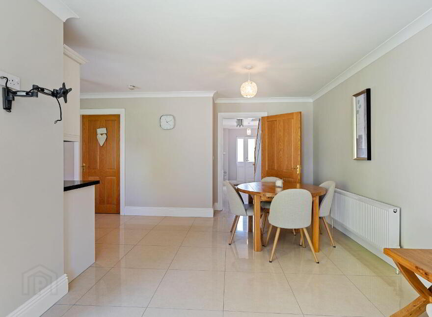24 Holly Vale, Forest Hill, Carrigaline, P43YF38