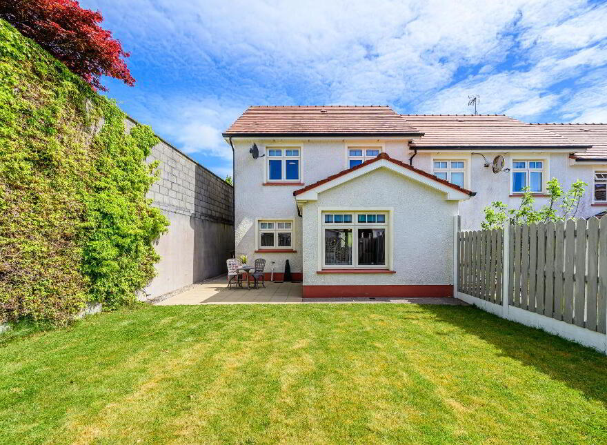 24 Holly Vale, Forest Hill, Carrigaline, P43YF38