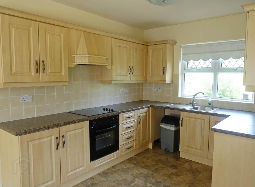41 Ballylucas Road, Enniskillen, BT74 4HD