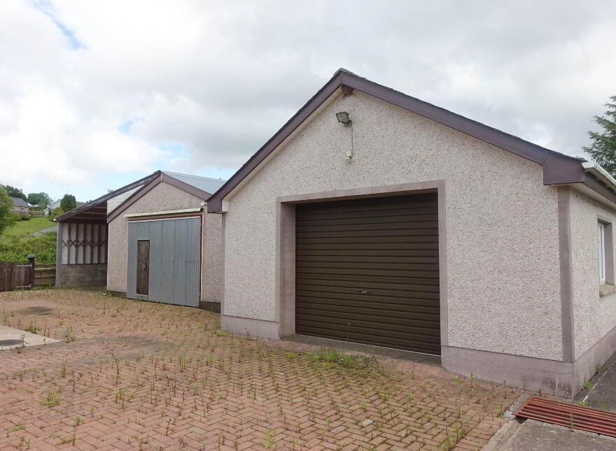 41 Ballylucas Road, Enniskillen, BT74 4HD