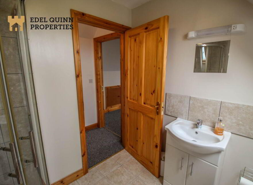 Dromore Upper, Mountcharles, F94KX27