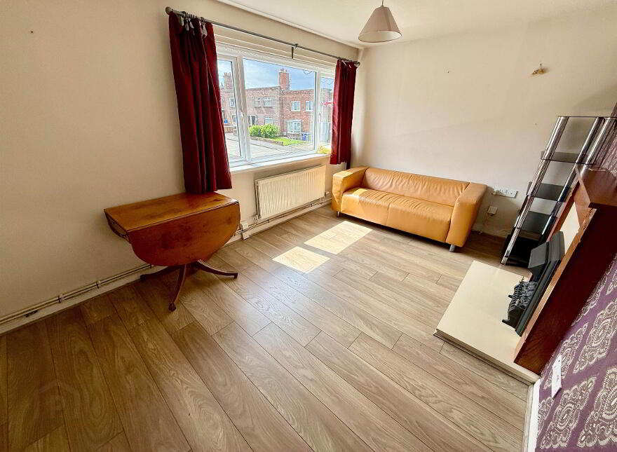 63B The Straight, Cregagh, Belfast, BT6 0EQ