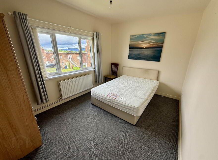 63B The Straight, Cregagh, Belfast, BT6 0EQ