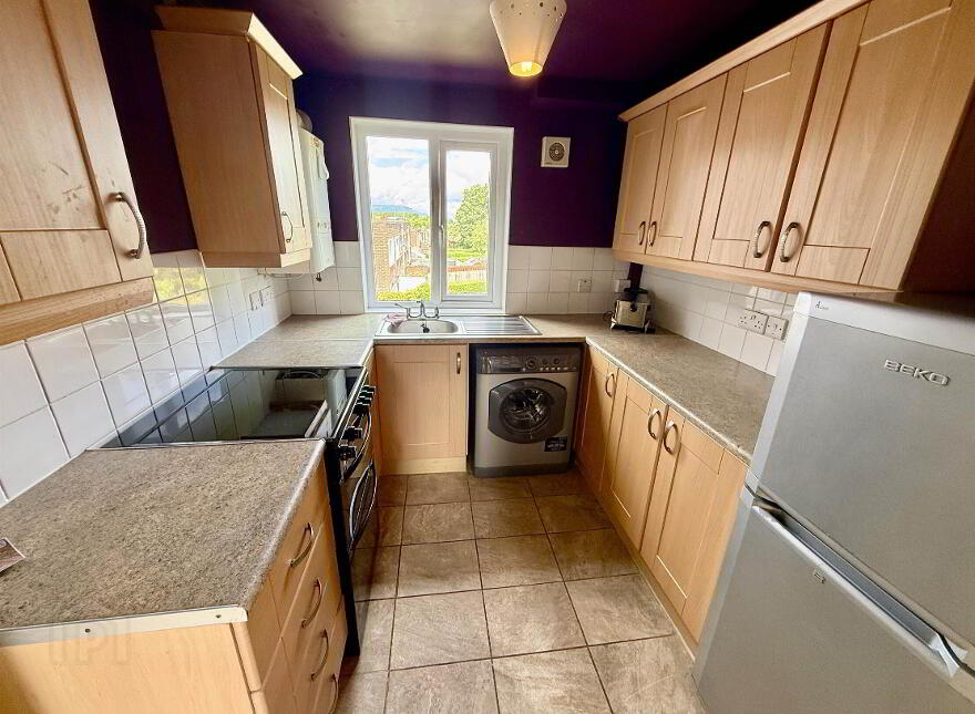 63B The Straight, Cregagh, Belfast, BT6 0EQ