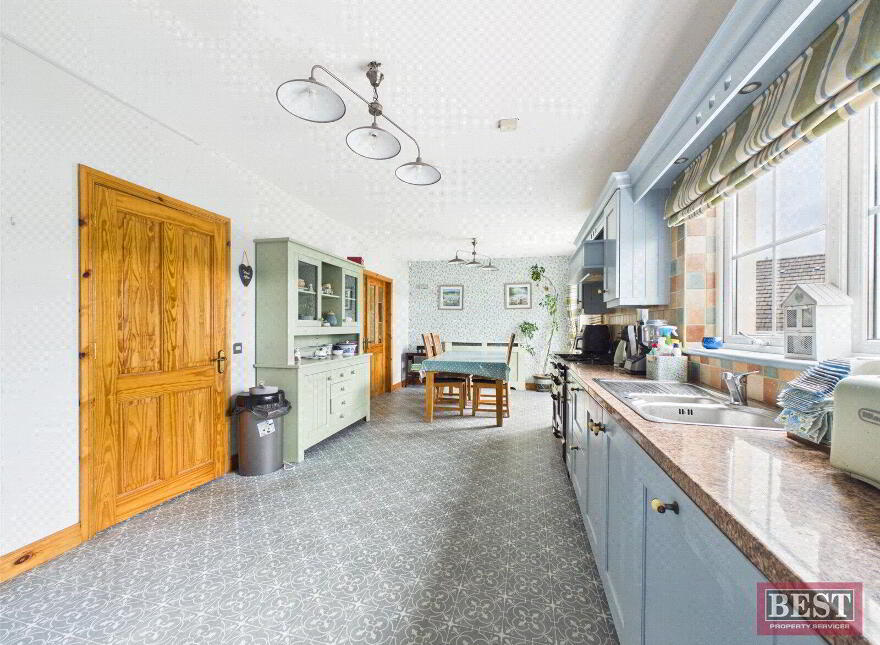 11 Cuchulainn Court, Mullaghbawn, Newry, BT35 9QA