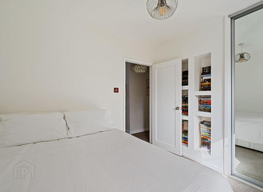 Hill Crest, Ballea Hill, Carrigaline, P43HY05