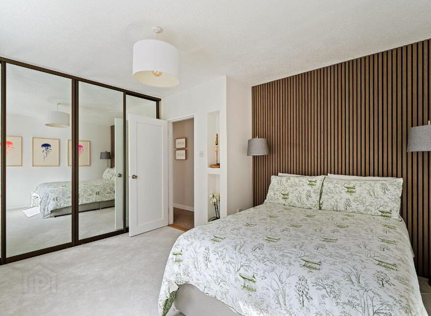 Hill Crest, Ballea Hill, Carrigaline, P43HY05