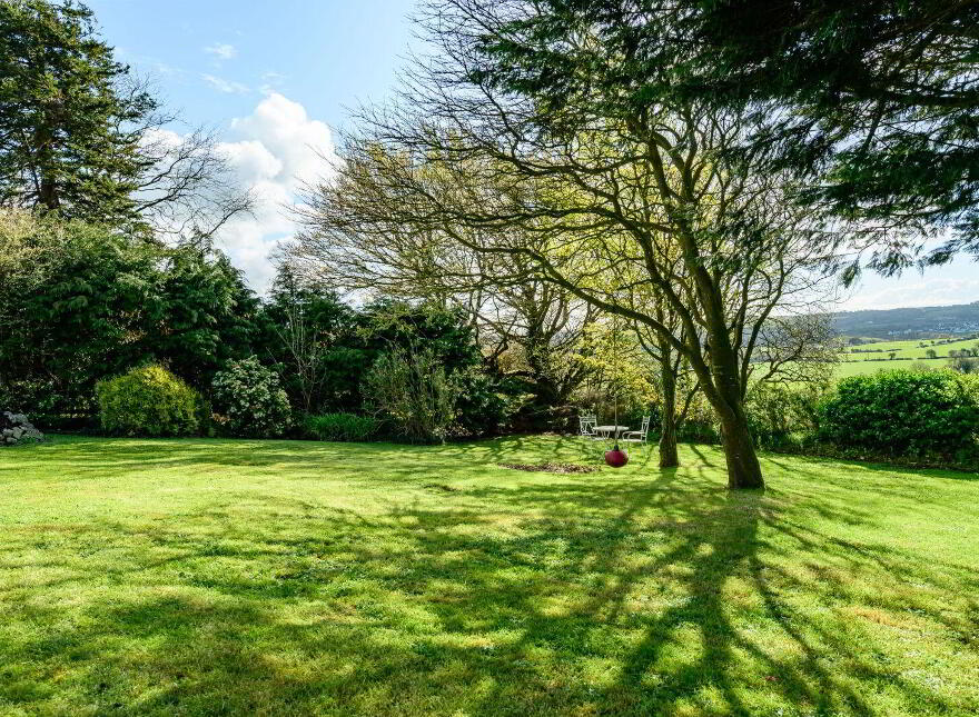 Hill Crest, Ballea Hill, Carrigaline, P43HY05
