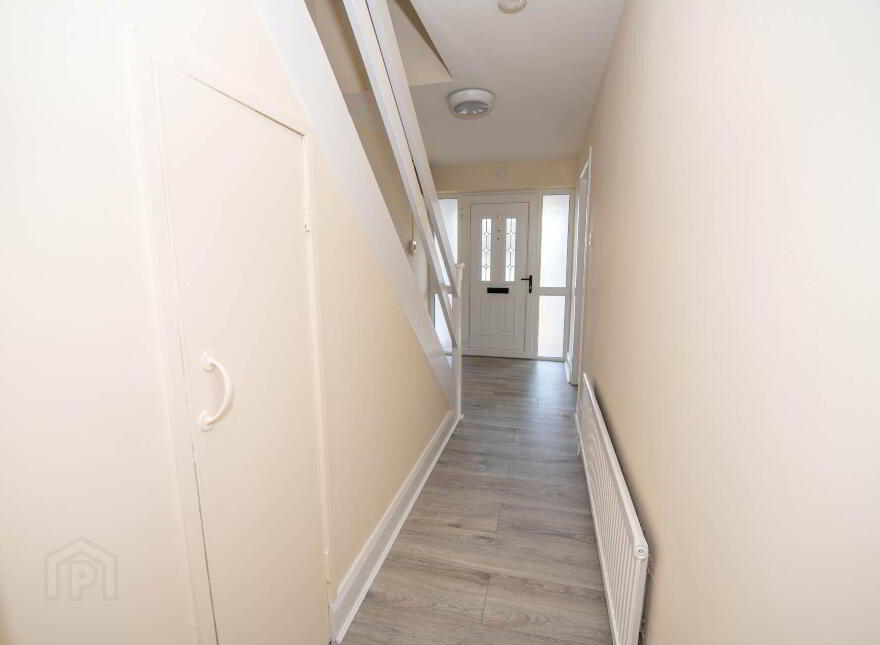 3 Oaklands Park, Letterkenny, F92EW8C