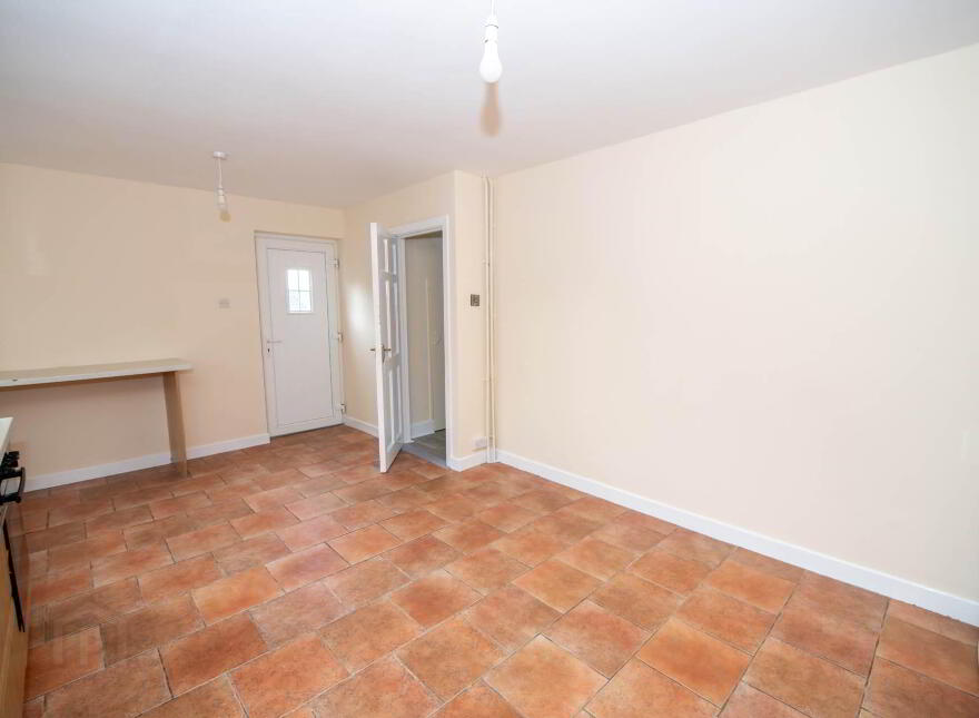 3 Oaklands Park, Letterkenny, F92EW8C